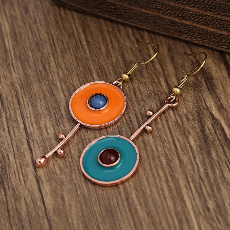 Natural Soul® - Bronze ear with round pendant in ethnic style - NaturJewels®